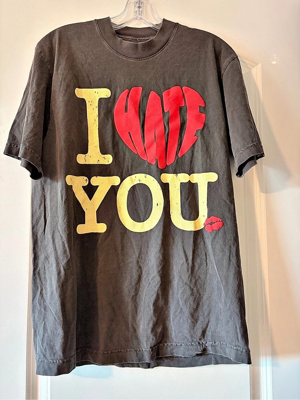 Vague Streetwear I Hate You Graphic Tee Black & Red Small